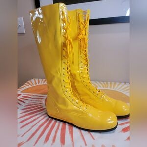 Men's Yellow Patent Leather Wrestling Boots For Cosplay/Halloween